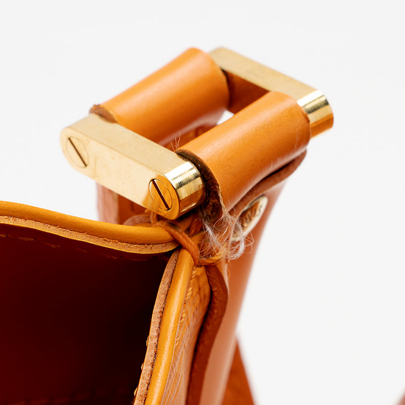 Louis Vuitton Epi Leather Mandara MM Shoulder Bag (SHF-18306)