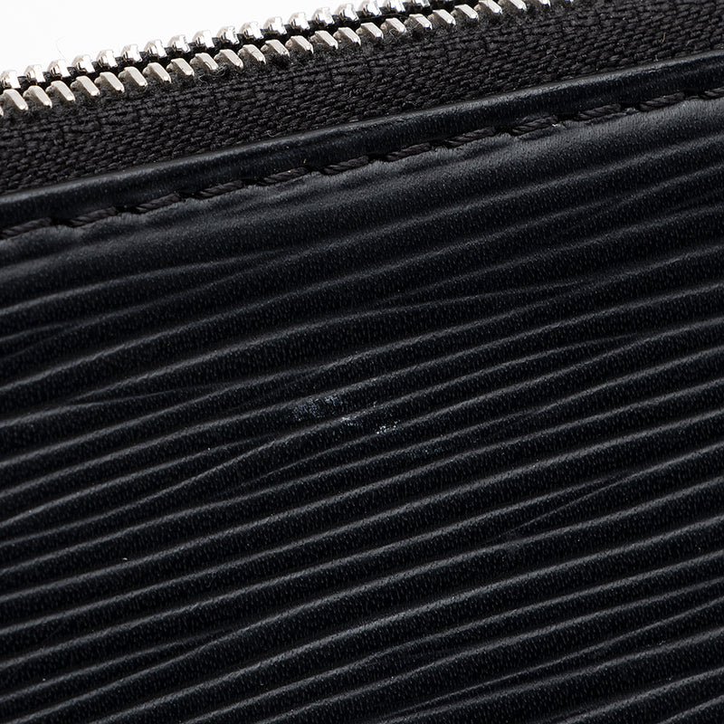 Louis Vuitton Epi Leather Neverfull MM Pochette (SHF-21559)