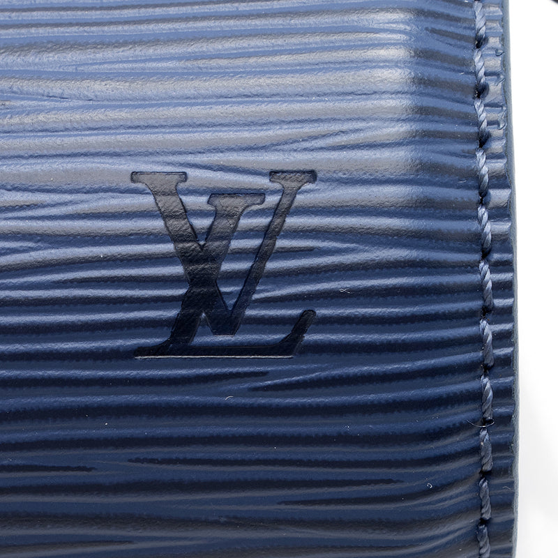 Louis Vuitton Vintage Epi Leather Pochette 21 Accessoires (SHF-14742) –  LuxeDH
