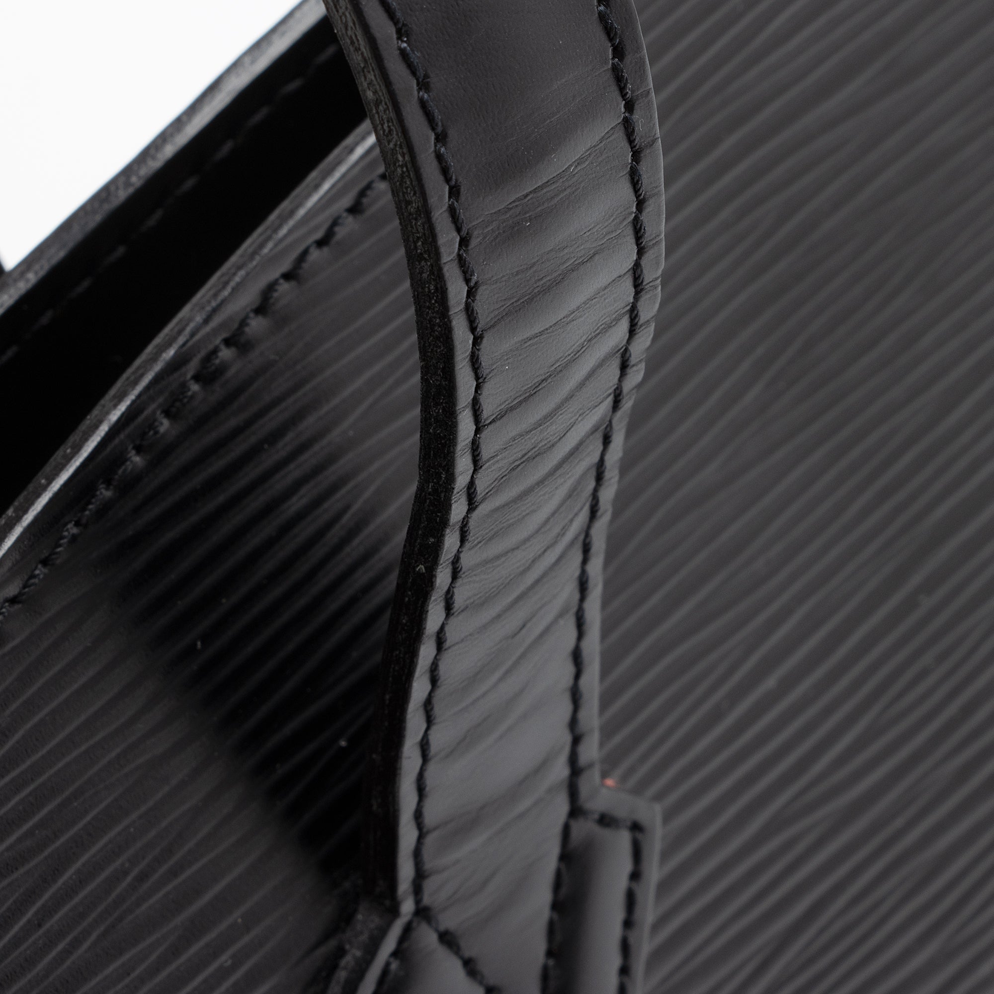 Louis Vuitton Epi Leather St. Jacques PM Shoulder Bag (SHF-wpcNs3)