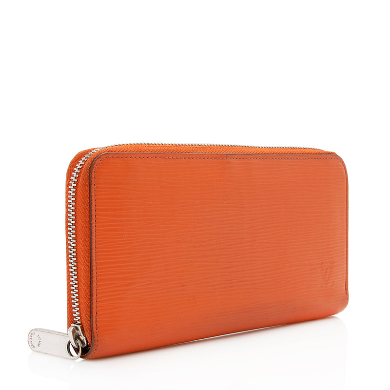 Louis Vuitton Bucket PM Bag in Orange Epi Leather With Zippy