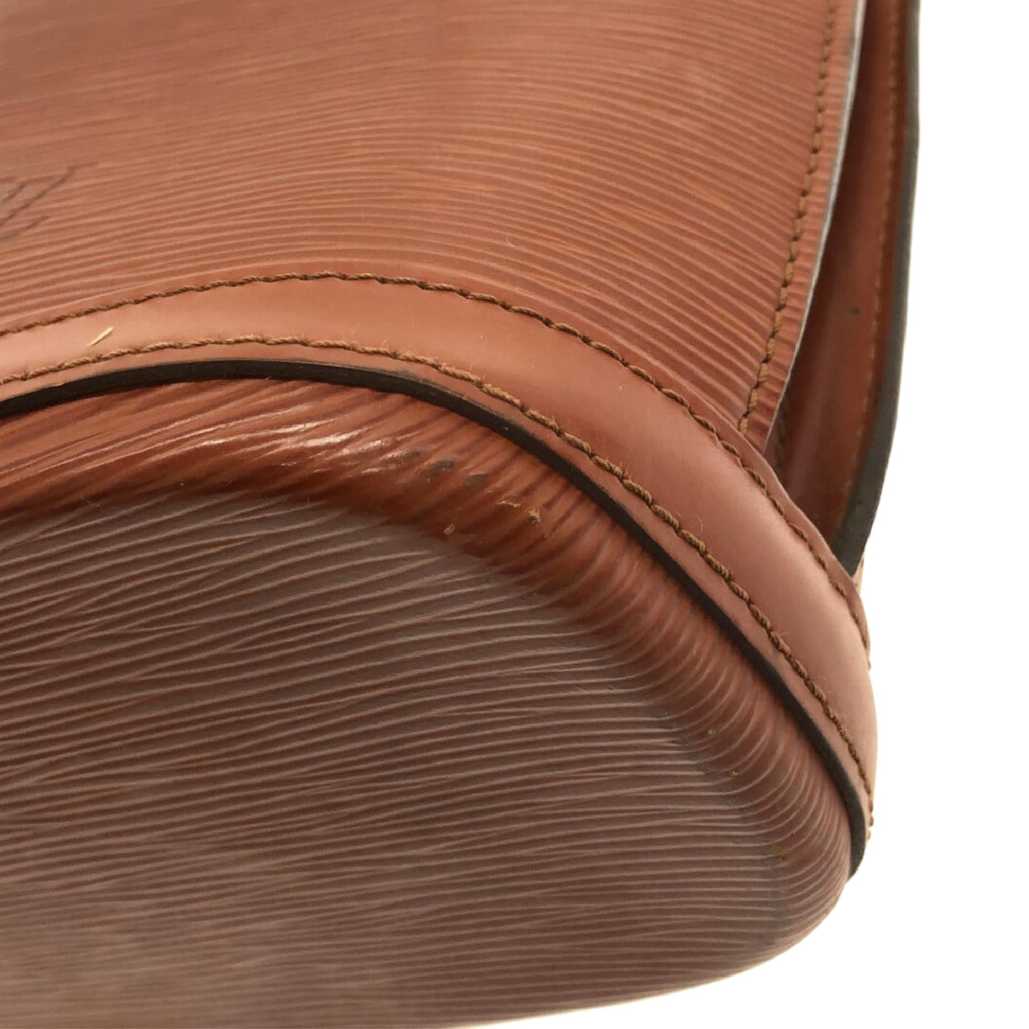 Louis Vuitton Epi Lussac (SHG-kRBY4B)