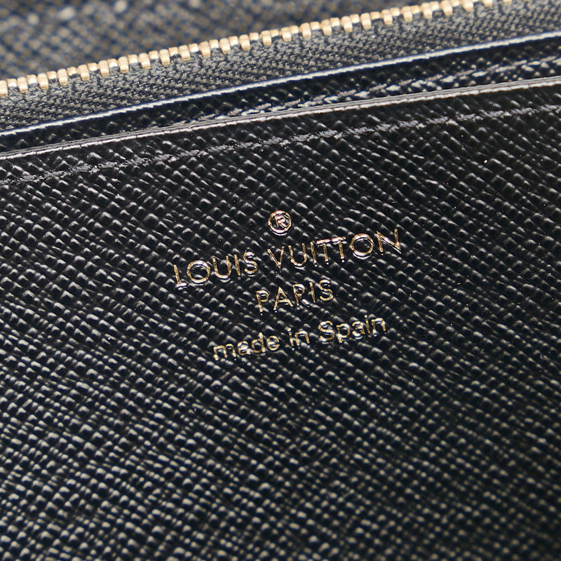 Louis Vuitton Epi Monogram Flower Zippy Wallet (SHG-35333) – LuxeDH