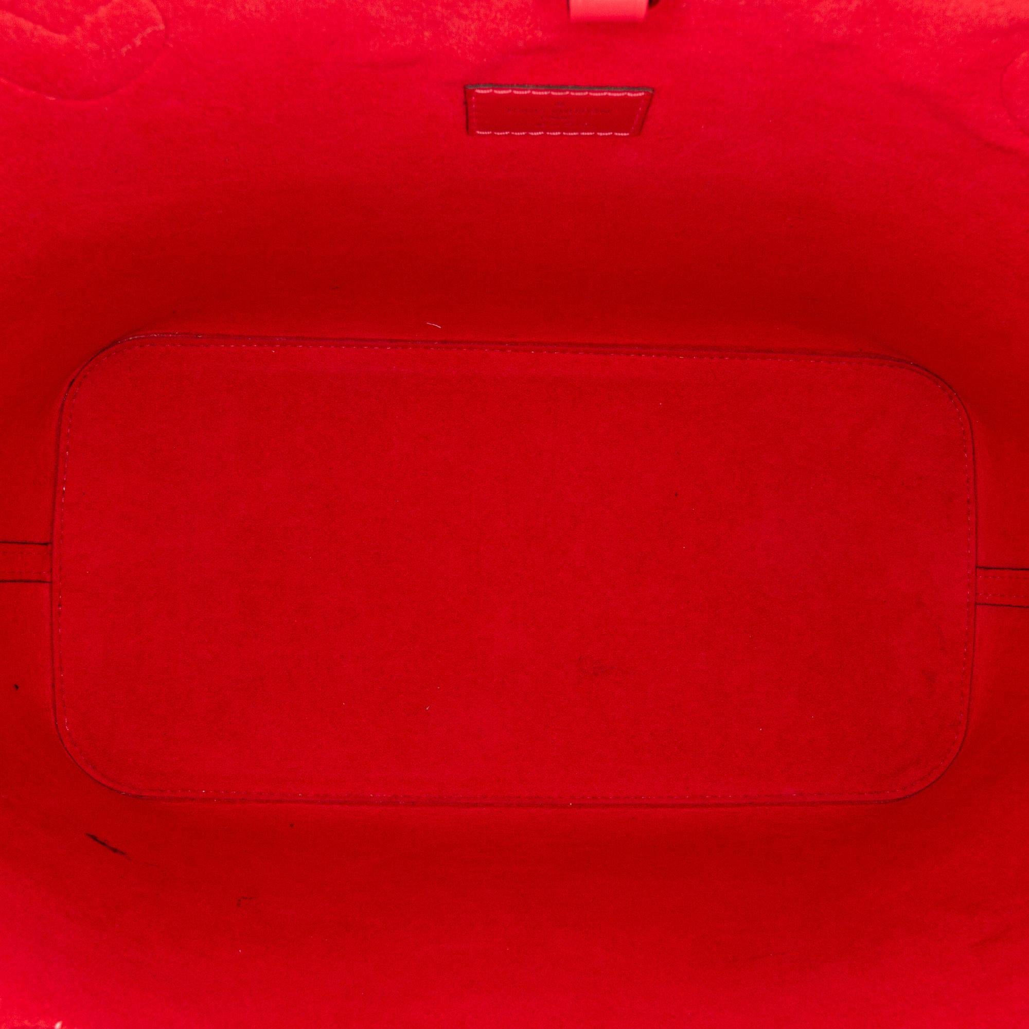 Louis Vuitton Epi Neverfull MM (SHG-29421)