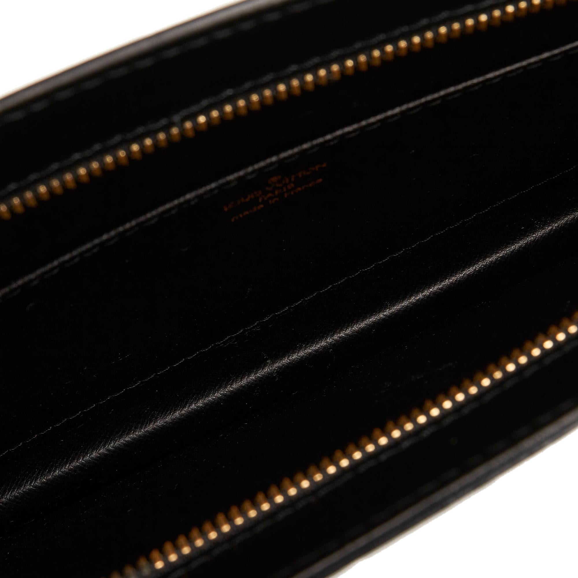 Louis Vuitton Epi Pochette Homme (SHG-29451)