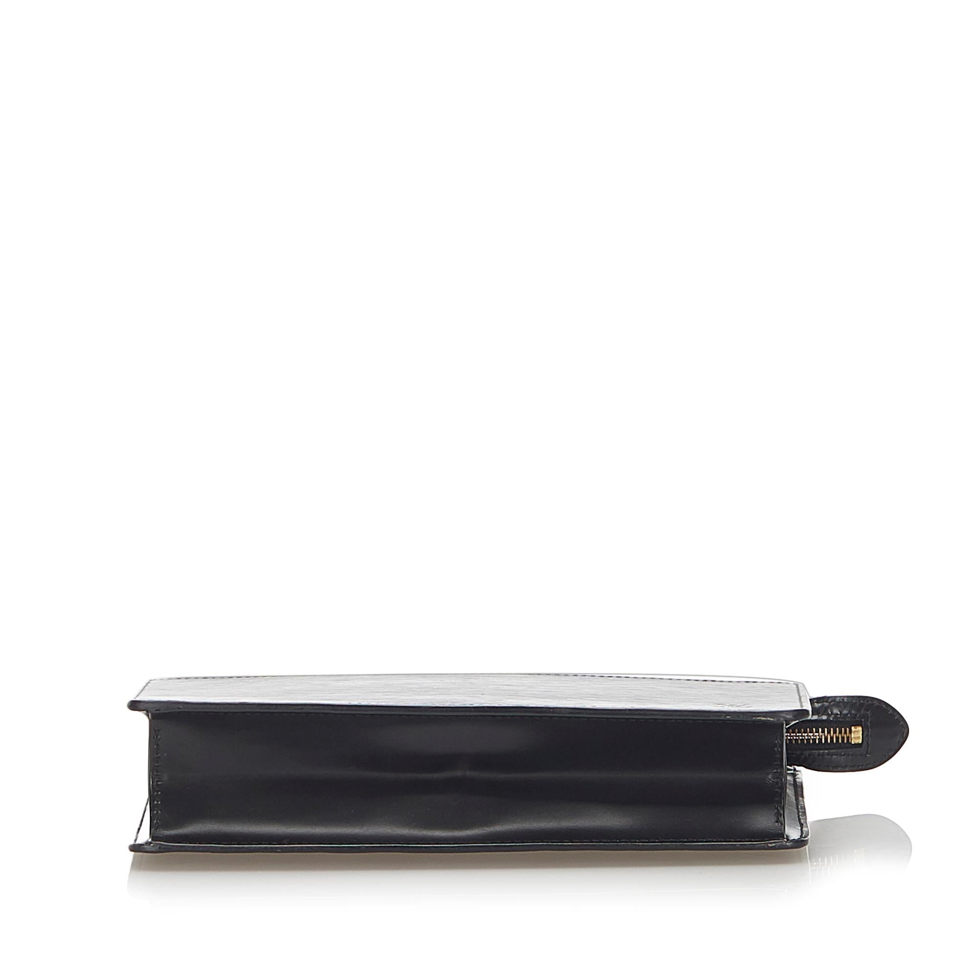 Louis Vuitton Epi Pochette Homme (SHG-31670)