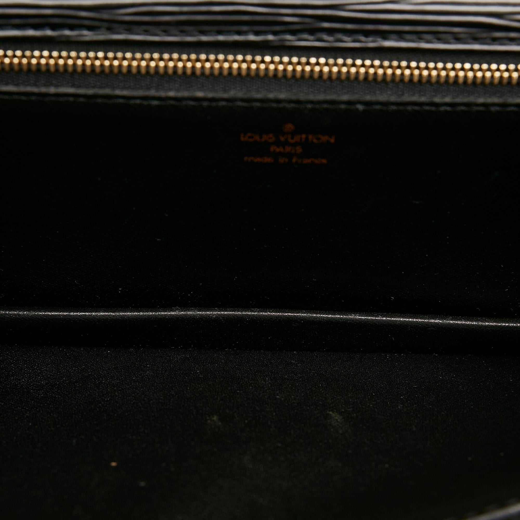 Louis Vuitton Epi Pochette Sellier Dragonne (SHG-28675)