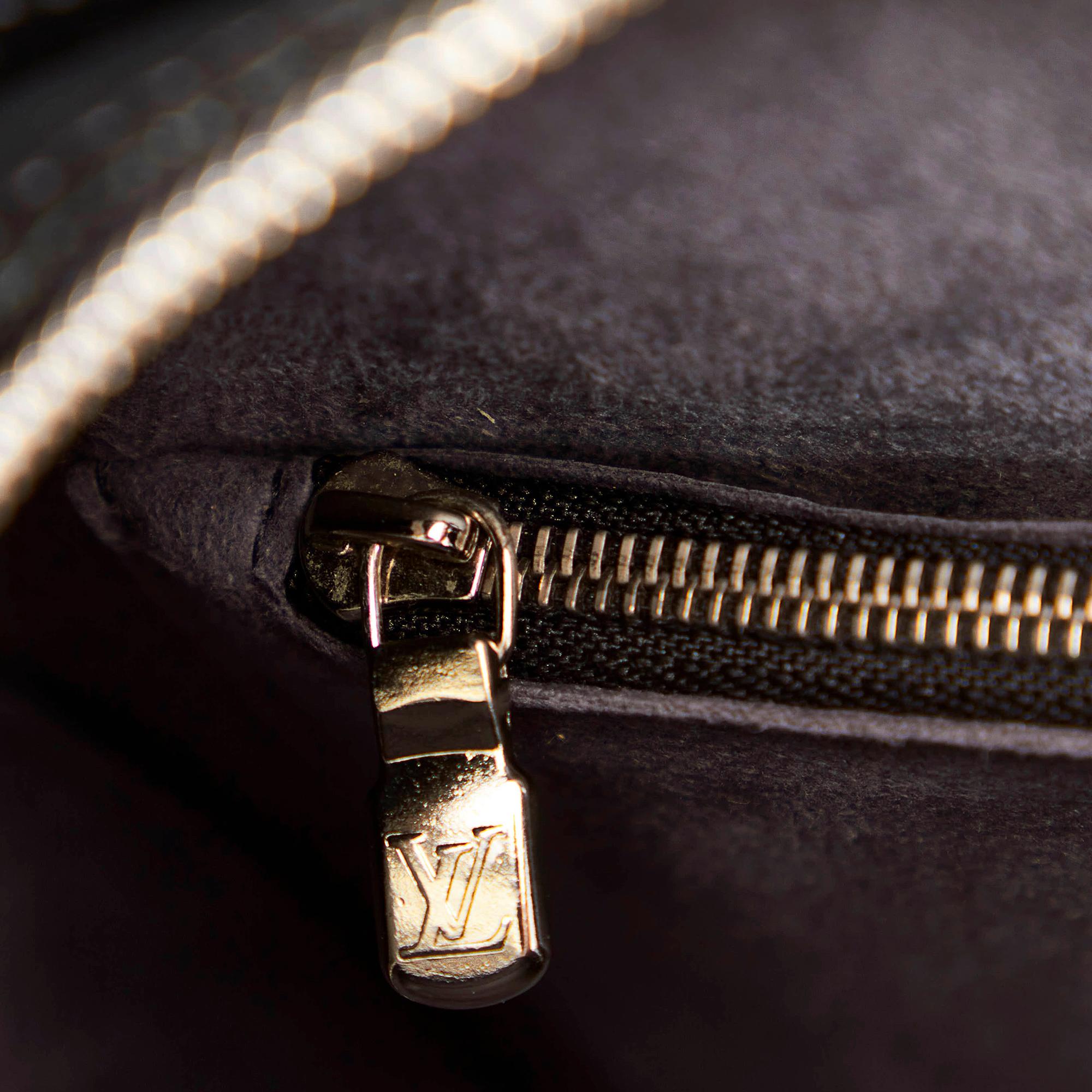 Louis Vuitton Epi Pont Neuf (SHG-31625)