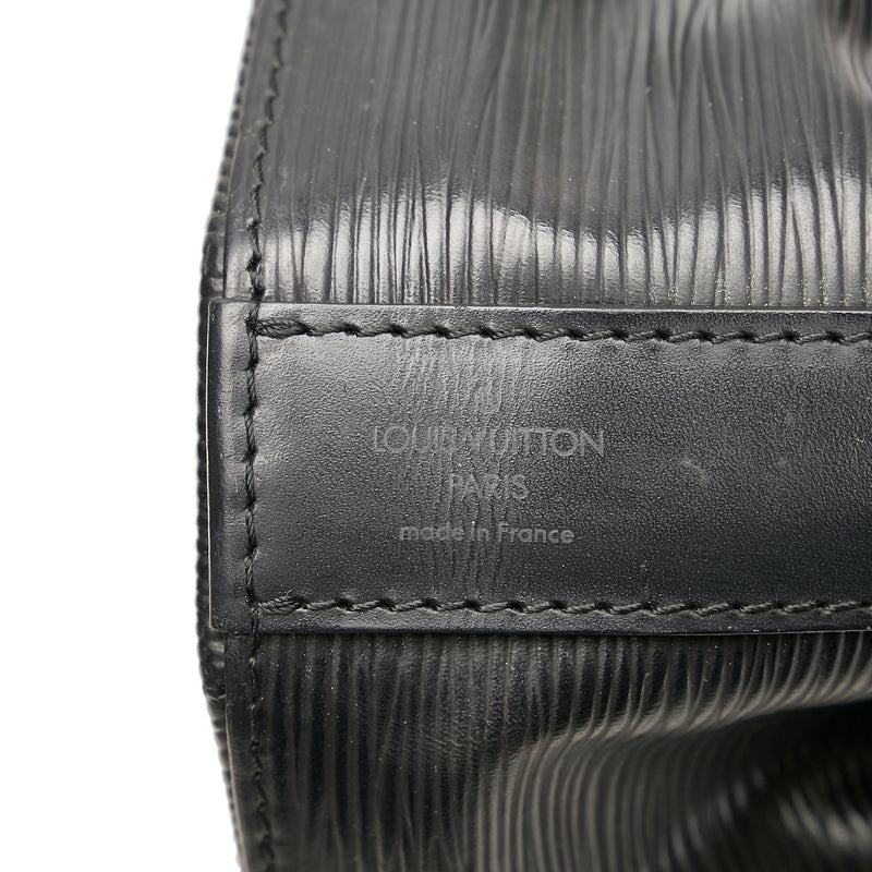 Louis Vuitton Epi Sac D'Epaule GM (SHG-35905)