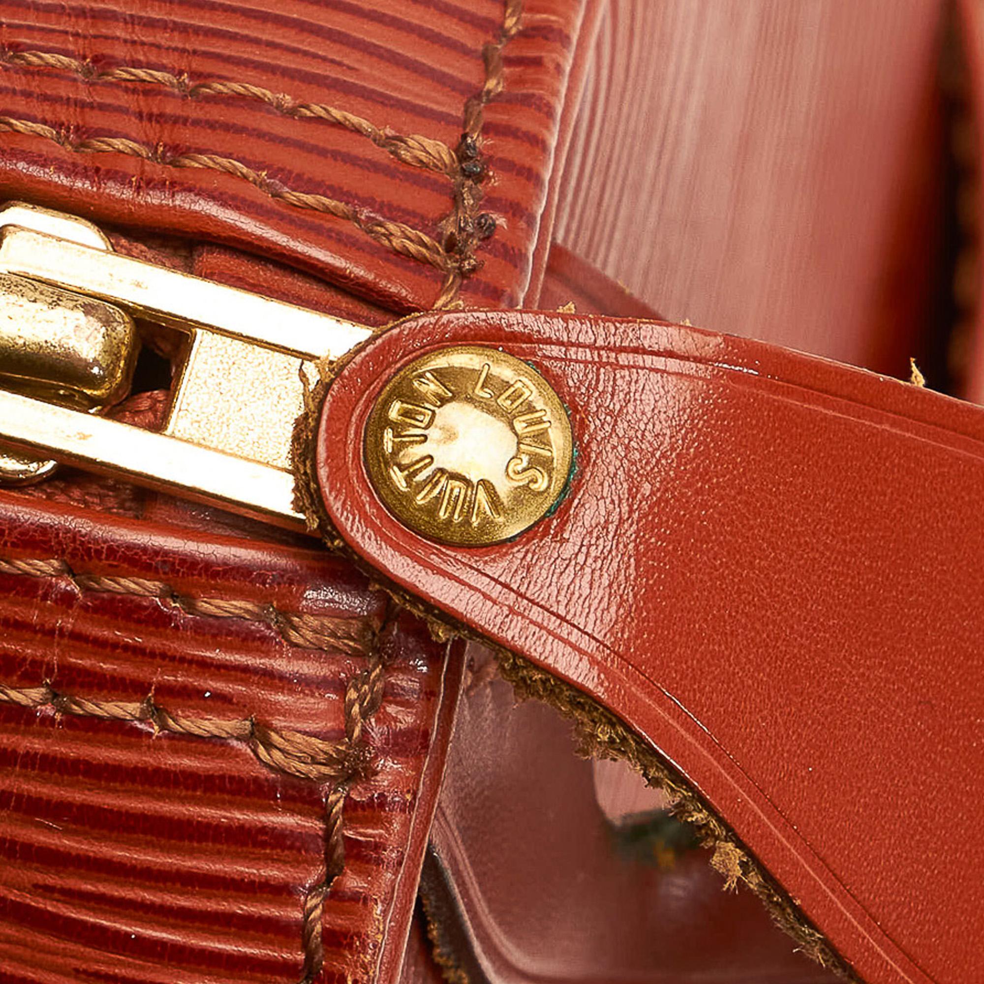 Louis Vuitton Epi Speedy 30 (SHG-29912)