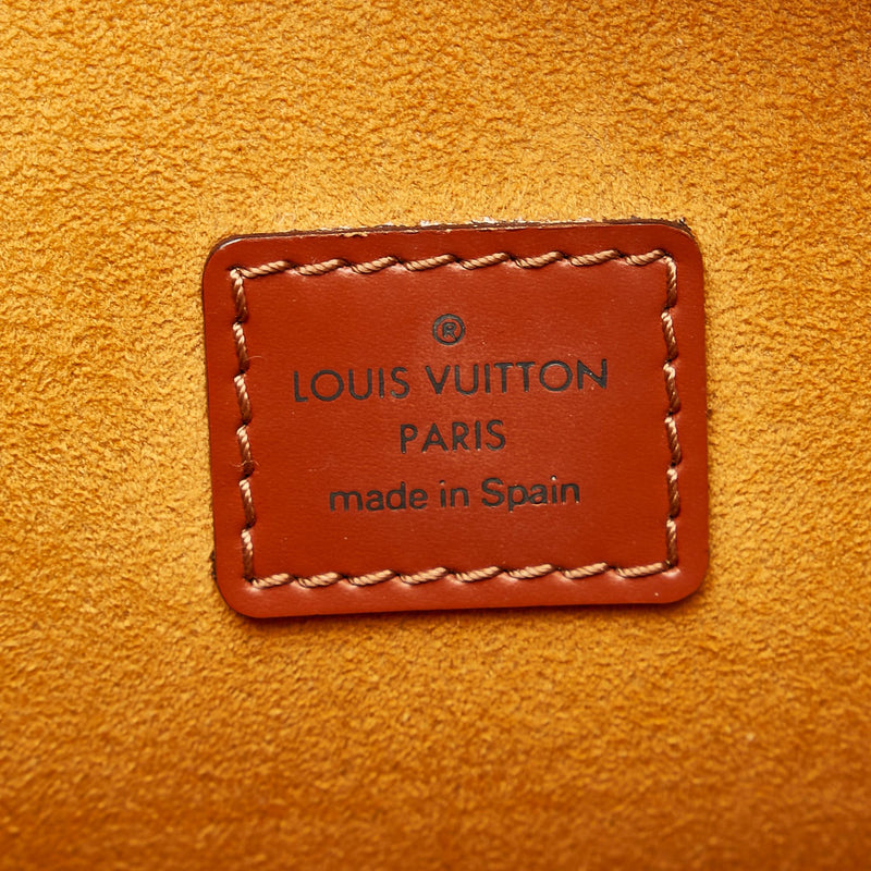 Louis Vuitton Epi Voltaire (SHG-26490)