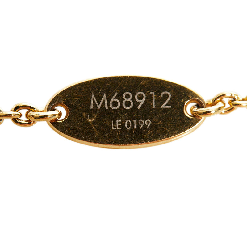 Louis Vuitton Essential V Bracelet (SHG-31478)