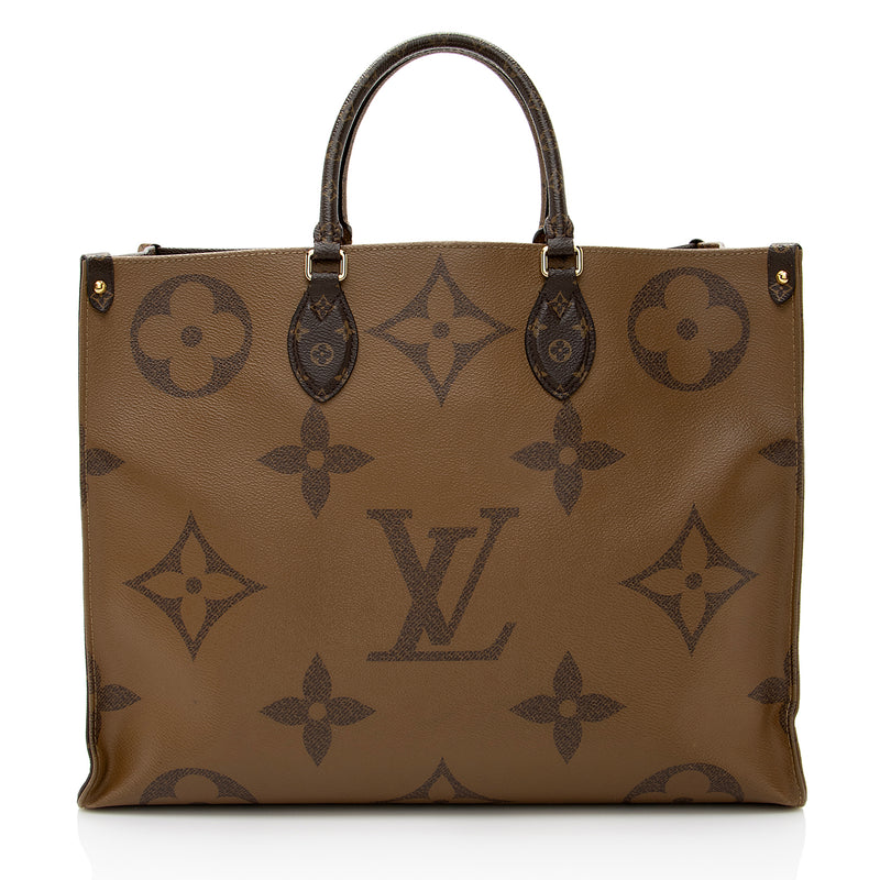 Louis Vuitton Giant Monogram Canvas Onthego GM Tote (SHF-wbWg5r