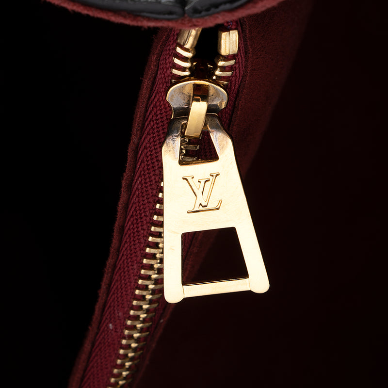 Louis Vuitton Grained Calfskin Lockme Shopper Tote (SHF-21964) – LuxeDH