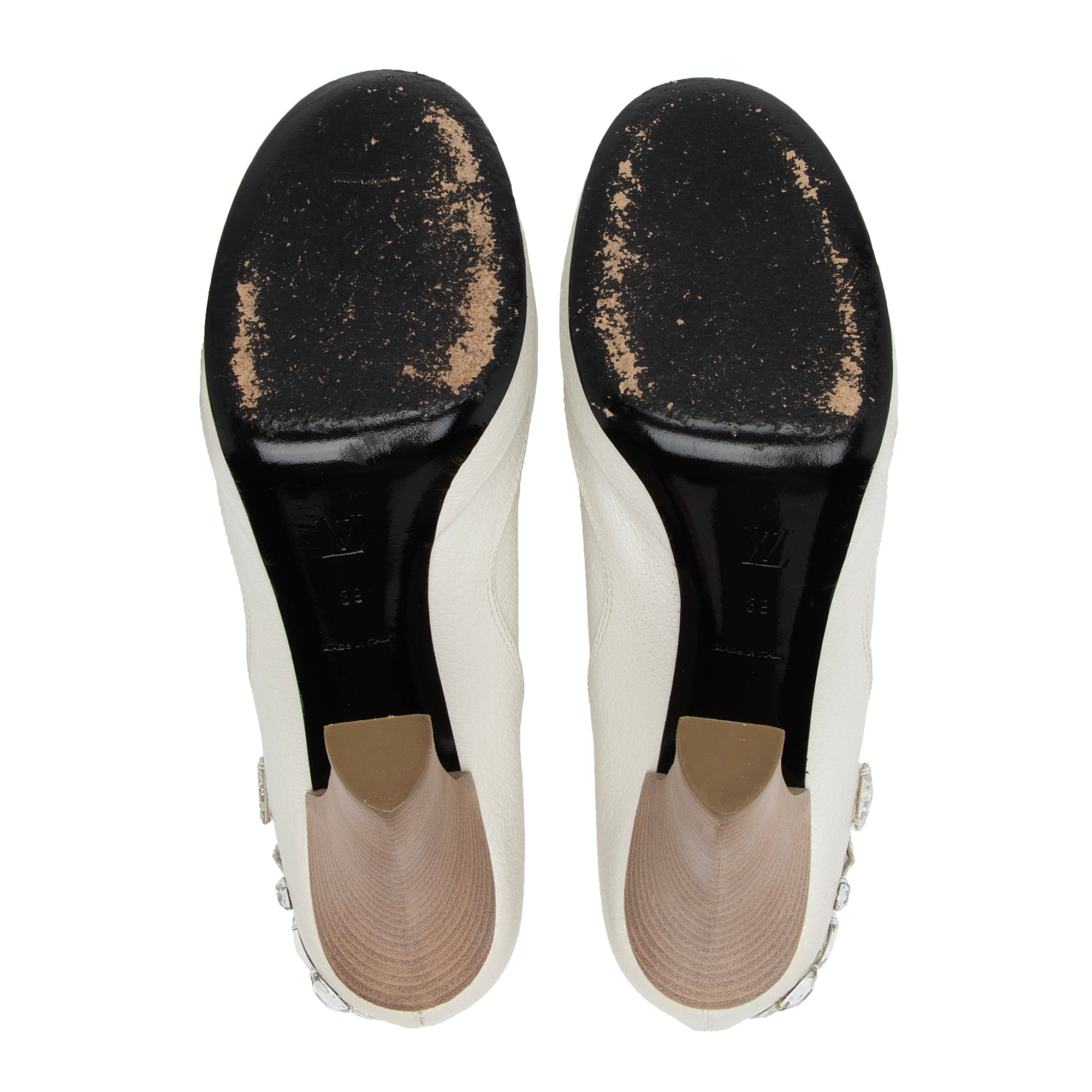 Louis Vuitton Grained Leather Crystal Platform Pumps - Size 9 / 39 (SHF-JeFK90)