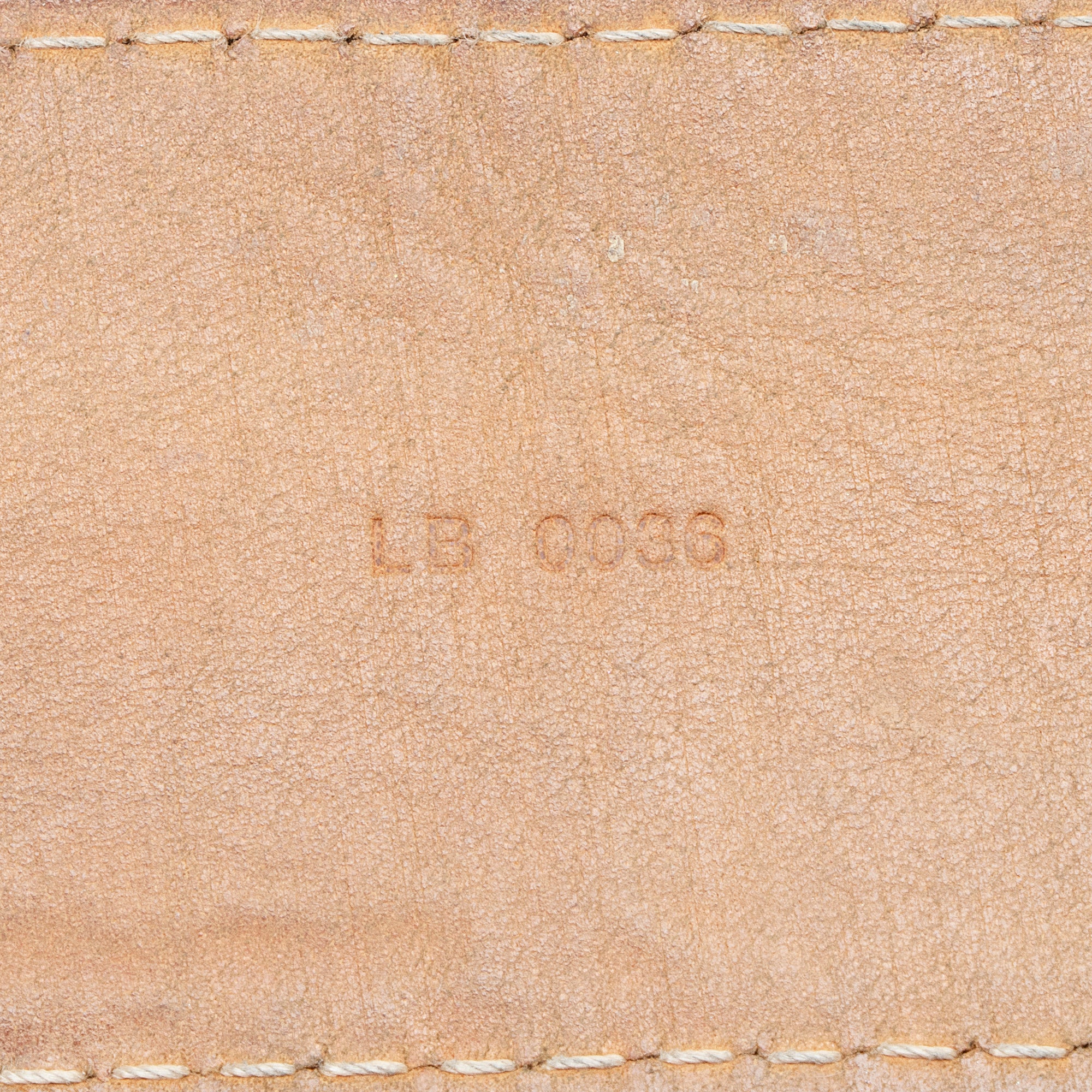 Louis Vuitton Leather Travelling Requisites Belt - Size 34 / 85 (SHF-22260)