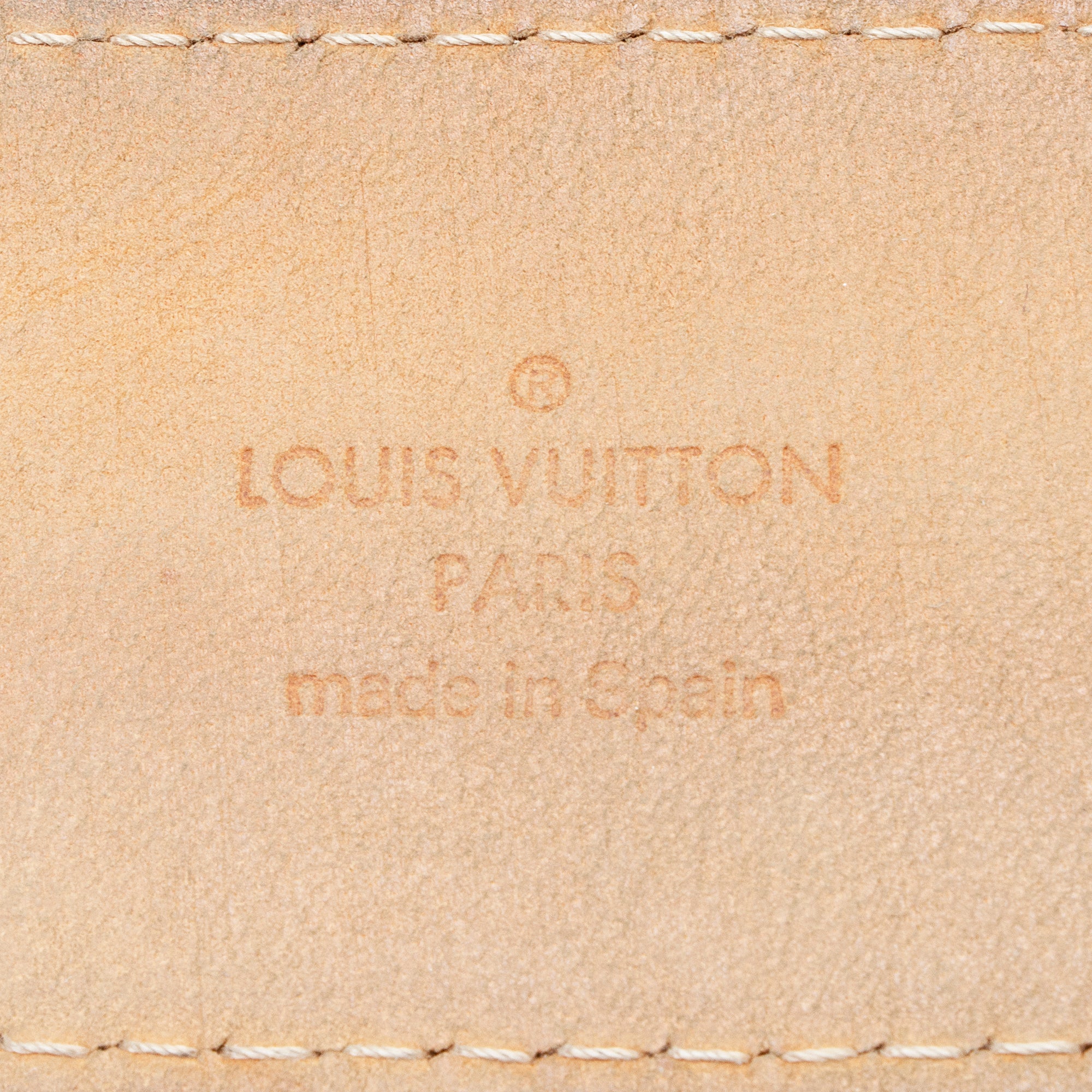 Louis Vuitton Leather Travelling Requisites Belt - Size 34 / 85 (SHF-22260)