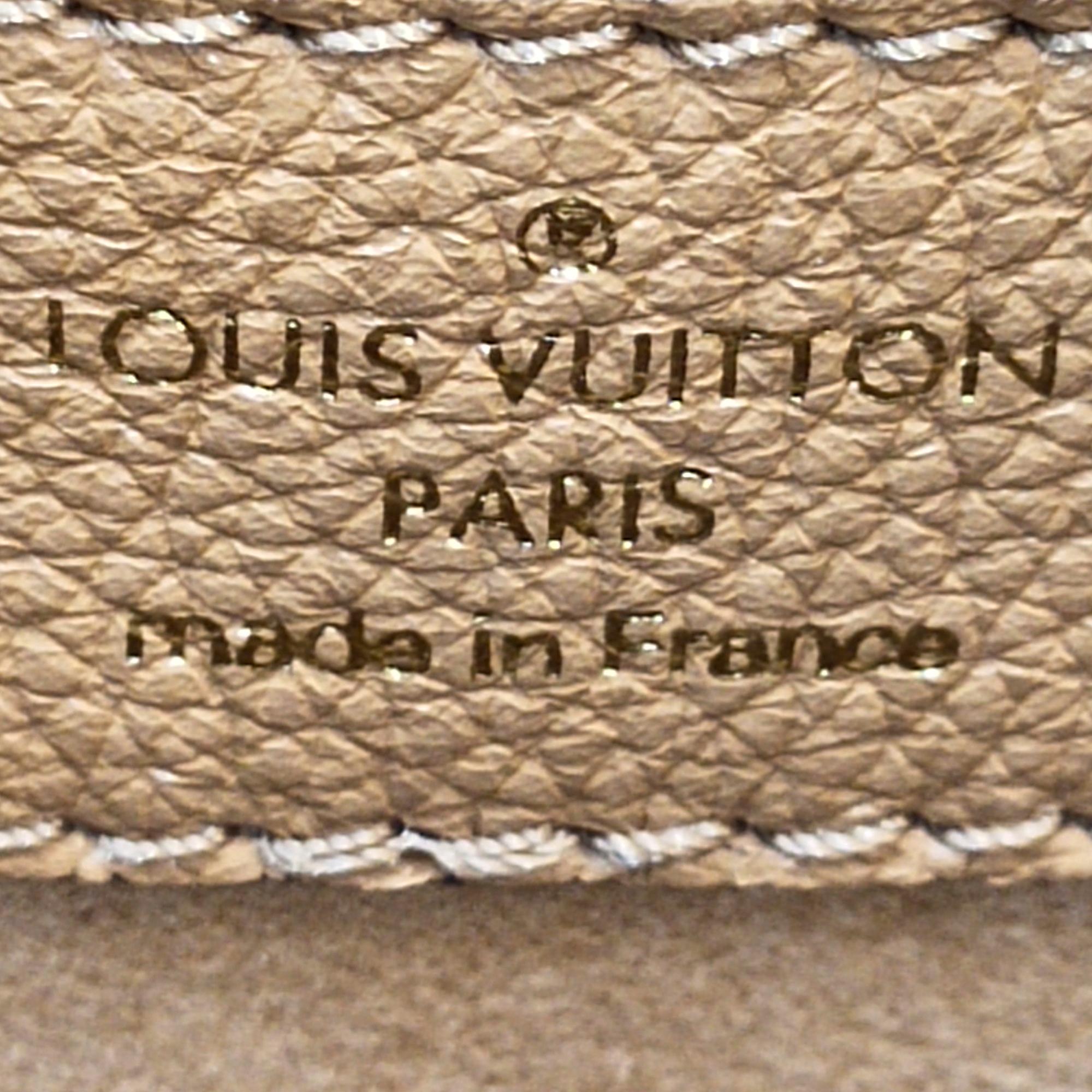 Louis Vuitton Lockme Bucket MM (SHG-aHcs25)