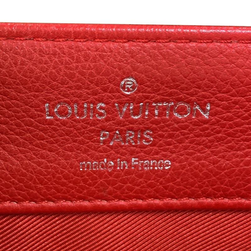 Louis Vuitton Lockme II BB (SHG-36516) – LuxeDH