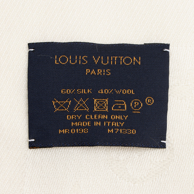 Louis Vuitton Lurex Monogram Shine Shawl (SHF-20271) – LuxeDH