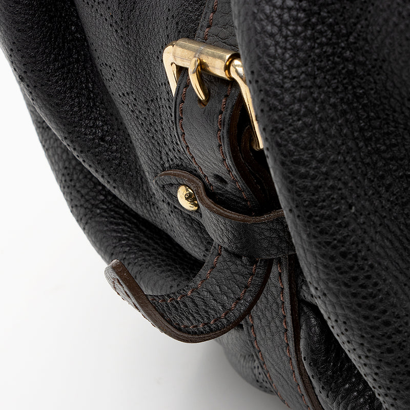 Louis Vuitton Mahina Leather L Hobo (SHF-17664)