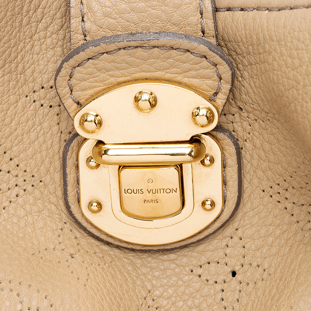 Louis Vuitton Mahina Leather L Hobo (SHF-20688)