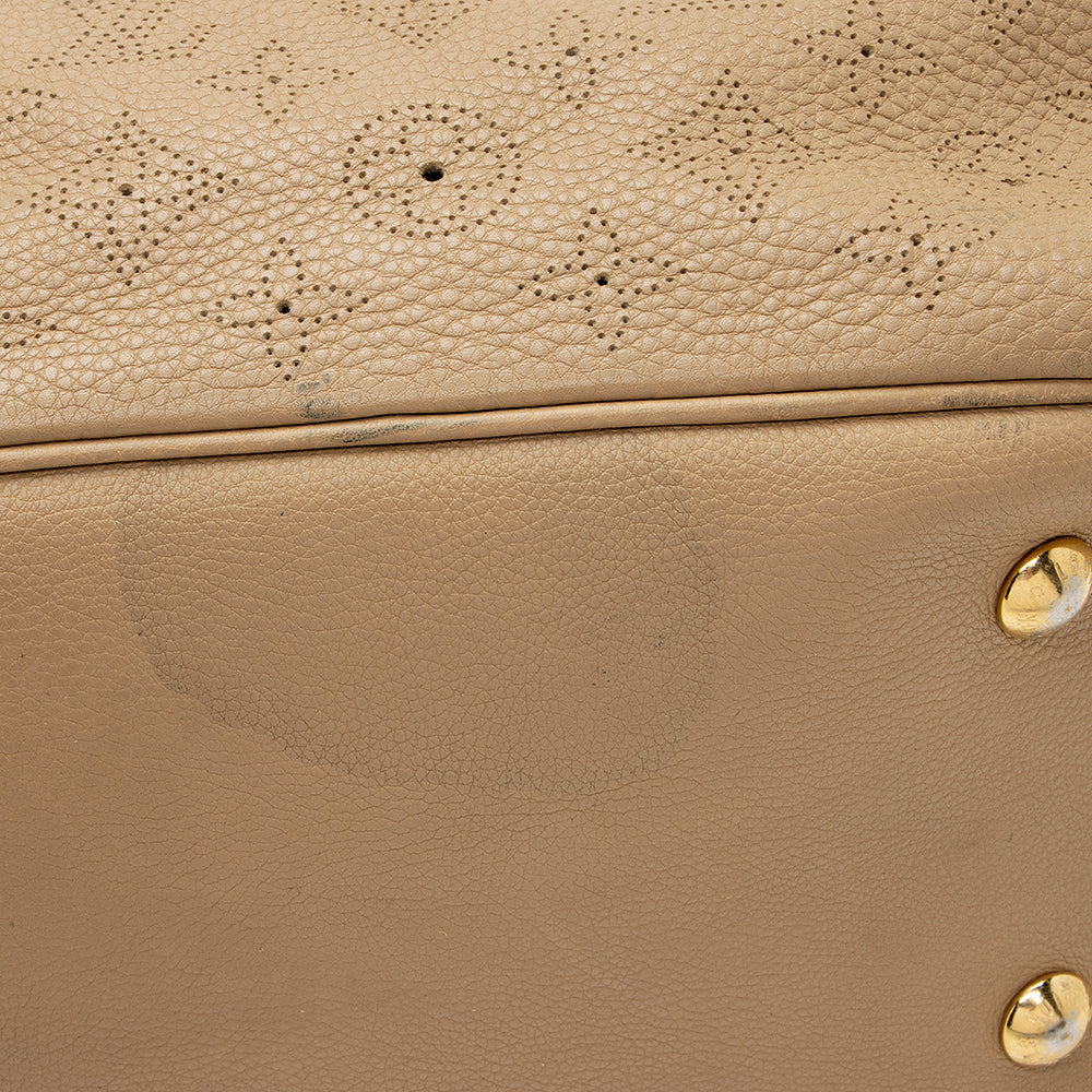 Louis Vuitton Mahina Leather L Hobo (SHF-20688)