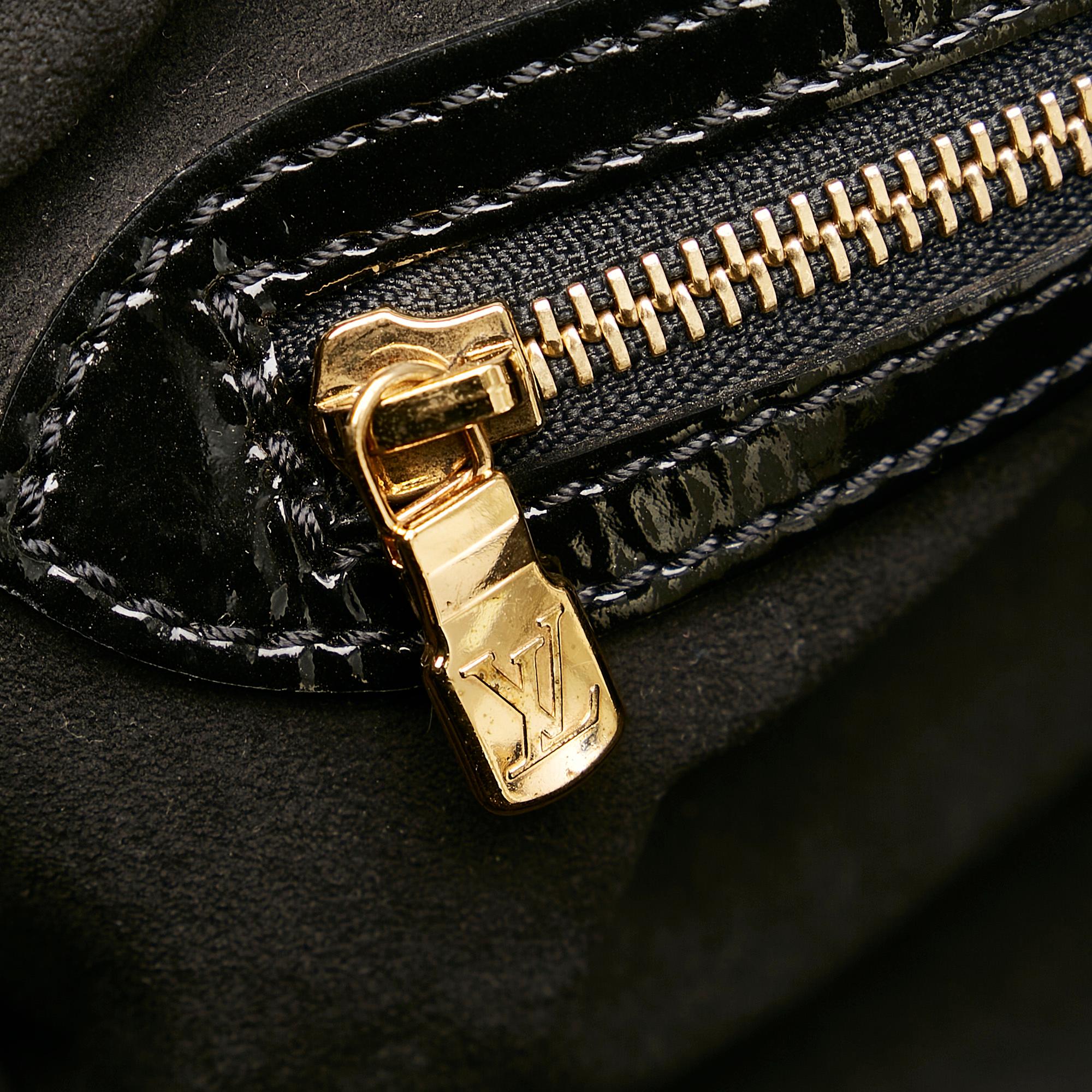 Louis Vuitton Mahina Surya XL Shoulder Bag (SHG-29327)