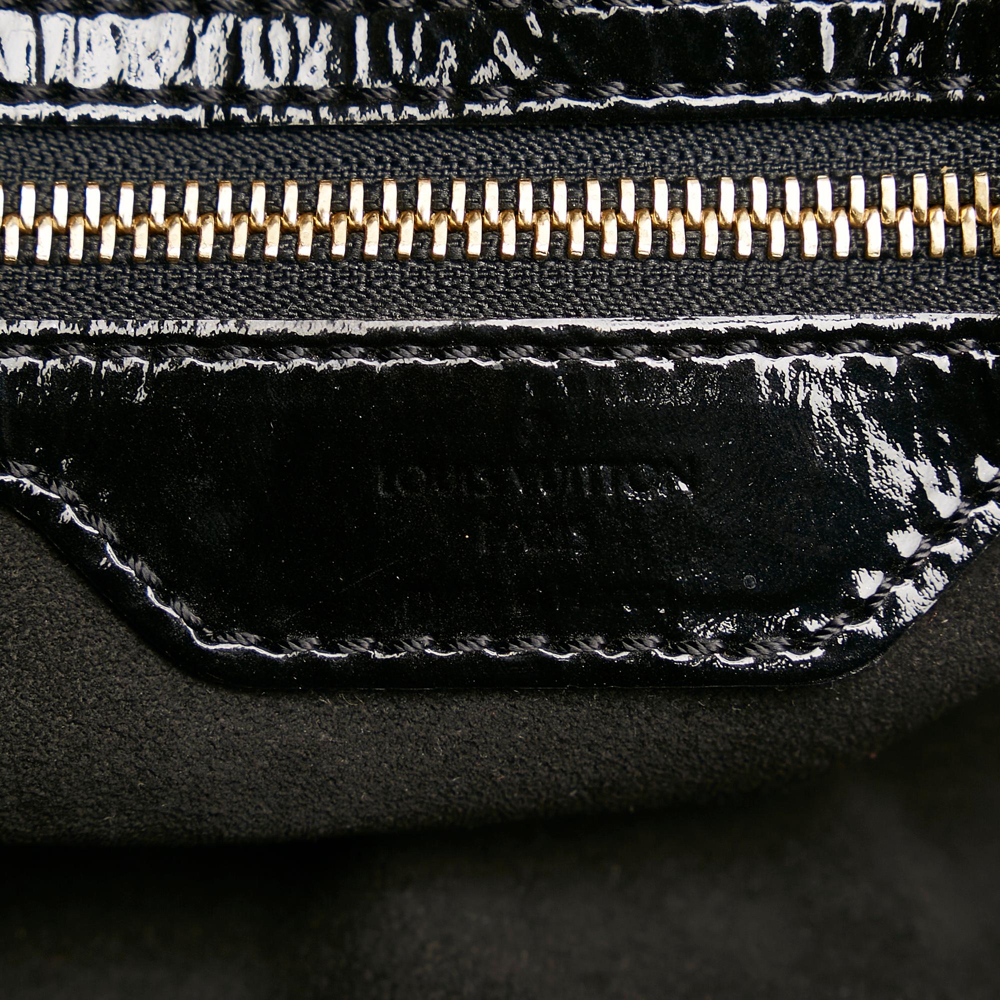 Louis Vuitton Mahina Surya XL Shoulder Bag (SHG-29327)