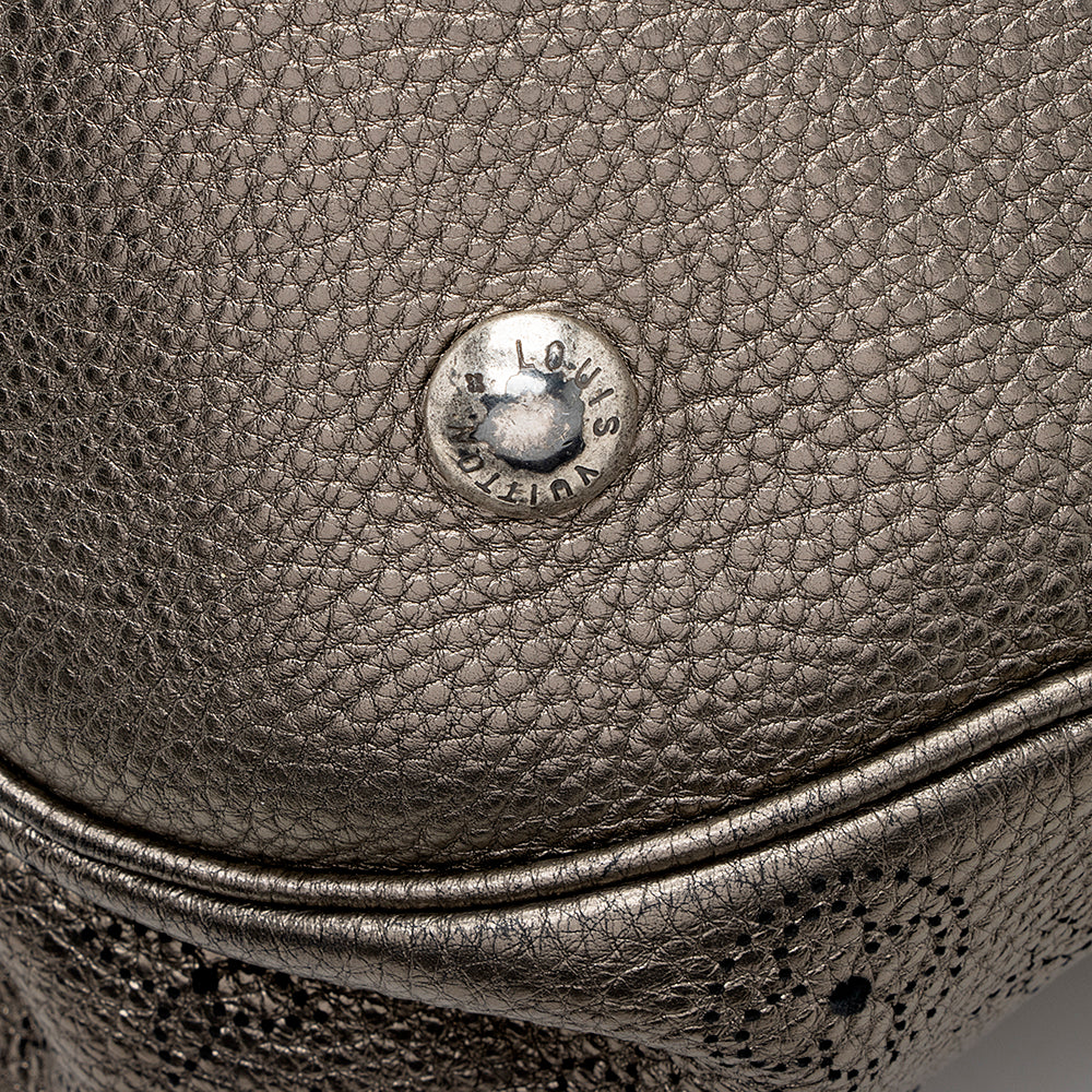 Louis Vuitton Metallic Mahina Leather L Hobo - FINAL SALE (SHF-19533)