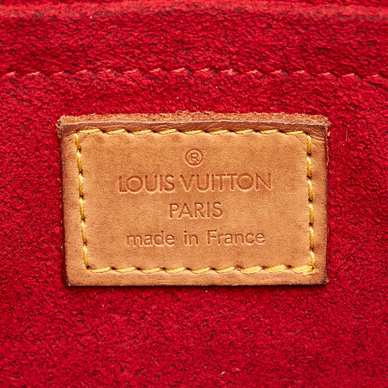 Louis Vuitton Monogram Empreinte Coussin MM (SHG-2iKyjG) – LuxeDH