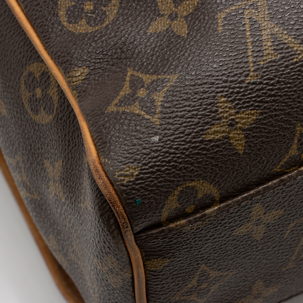 Louis Vuitton Monogram Canvas Abbesses Messenger Bag - FINAL SALE (SHF-15769)