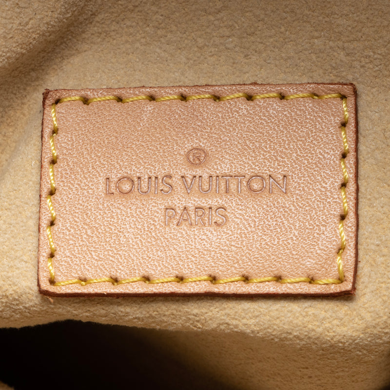 Louis Vuitton Monogram Canvas Artsy MM Shoulder Bag (SHF-23424)