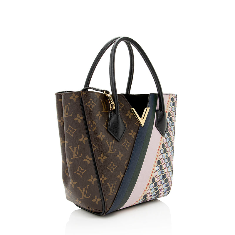 WHAT'S IN MY BAG WEDNESDAY Louis Vuitton KIMONO 