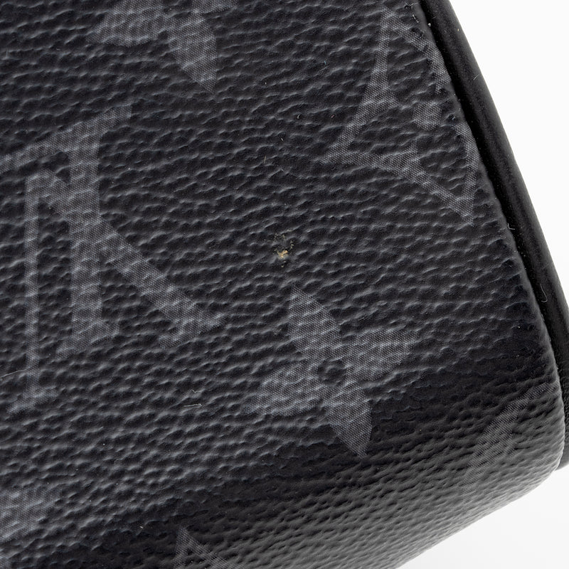 Louis Vuitton Monogram Canvas Eclipse District PM Messenger Bag (SHF-2 –  LuxeDH
