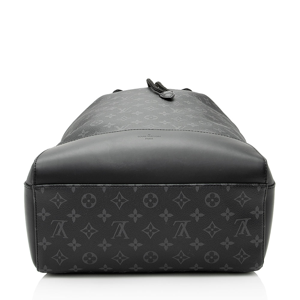 Louis Vuitton Monogram Canvas Eclipse Explorer Backpack (SHF-21735) Louis Vuitton Monogram Canvas Eclipse Explorer Backpack (SHF-21735)