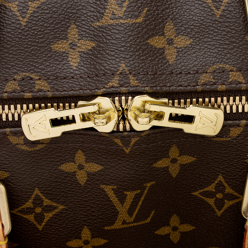 Louis Vuitton Monogram Canvas Keepall Bandouliere 55 Duffle Bag (SHF-q –  LuxeDH