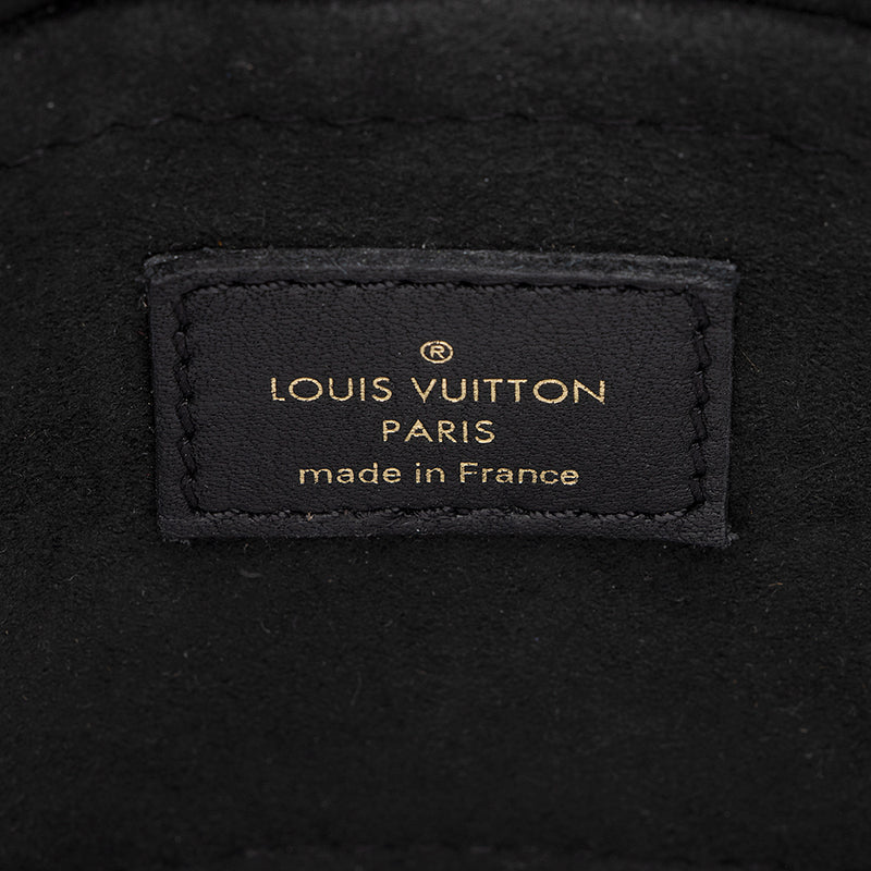 Louis Vuitton Monogram Canvas Locky BB Satchel (SHF-F1XLe6) – LuxeDH