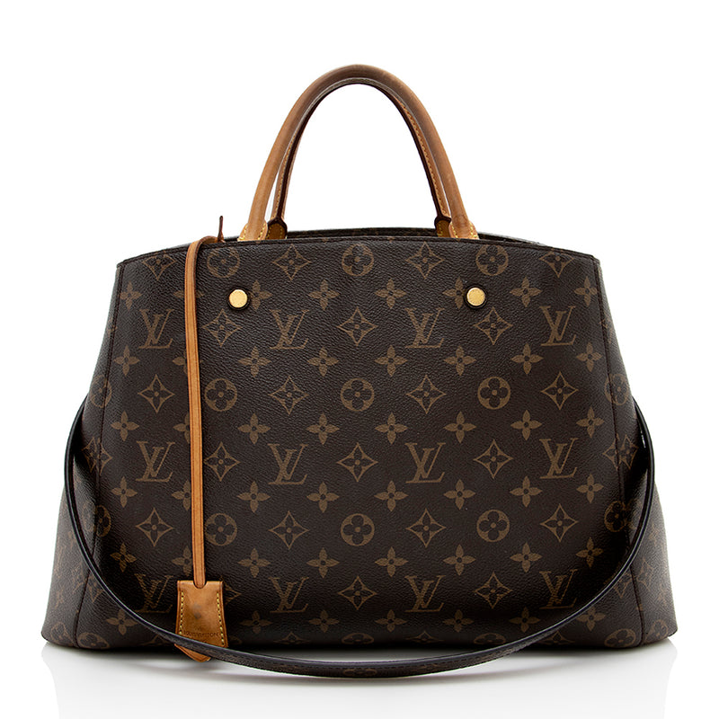 What's in My Purse? (Louis Vuitton Montaigne GM Handbag) 