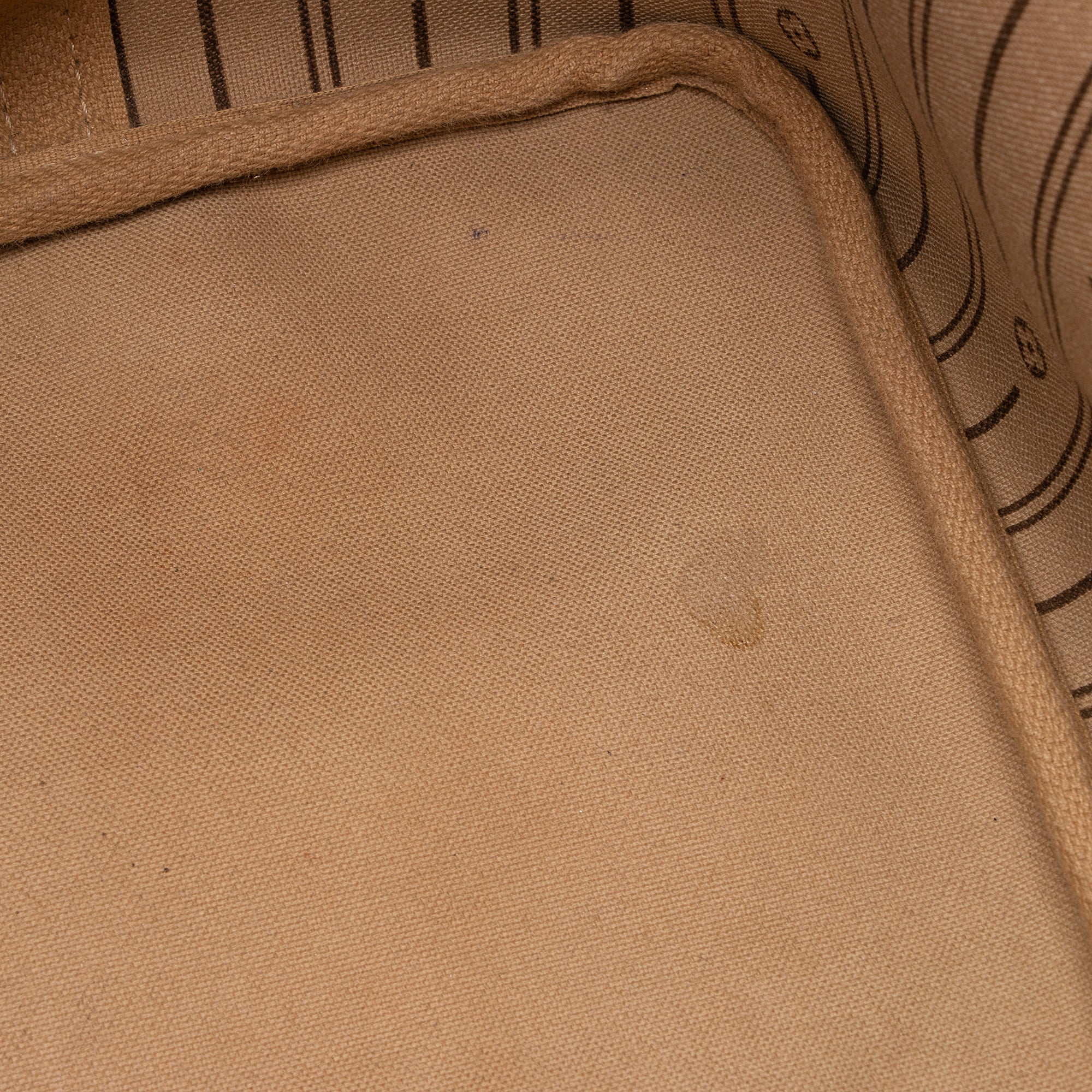 Louis Vuitton Monogram Canvas Neverfull GM Tote (SHF-22159)