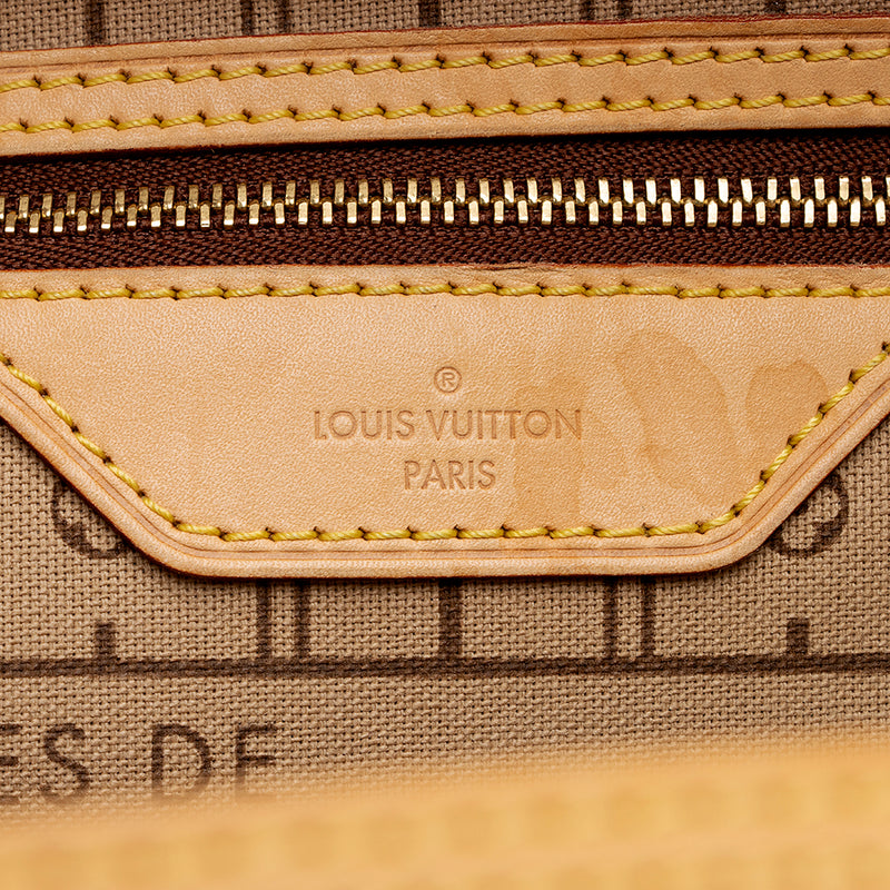 Louis Vuitton Monogram Canvas Neverfull PM Tote (SHF-20528)
