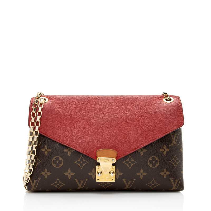 louis vuitton small shoulder bag with chain