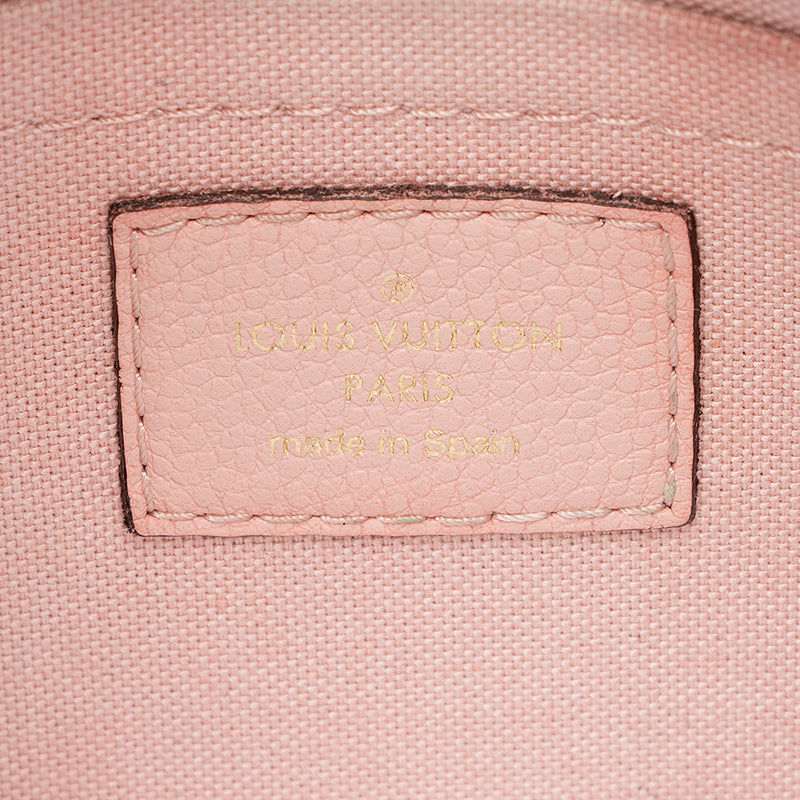 Pallas leather clutch bag Louis Vuitton Pink in Leather - 17274199