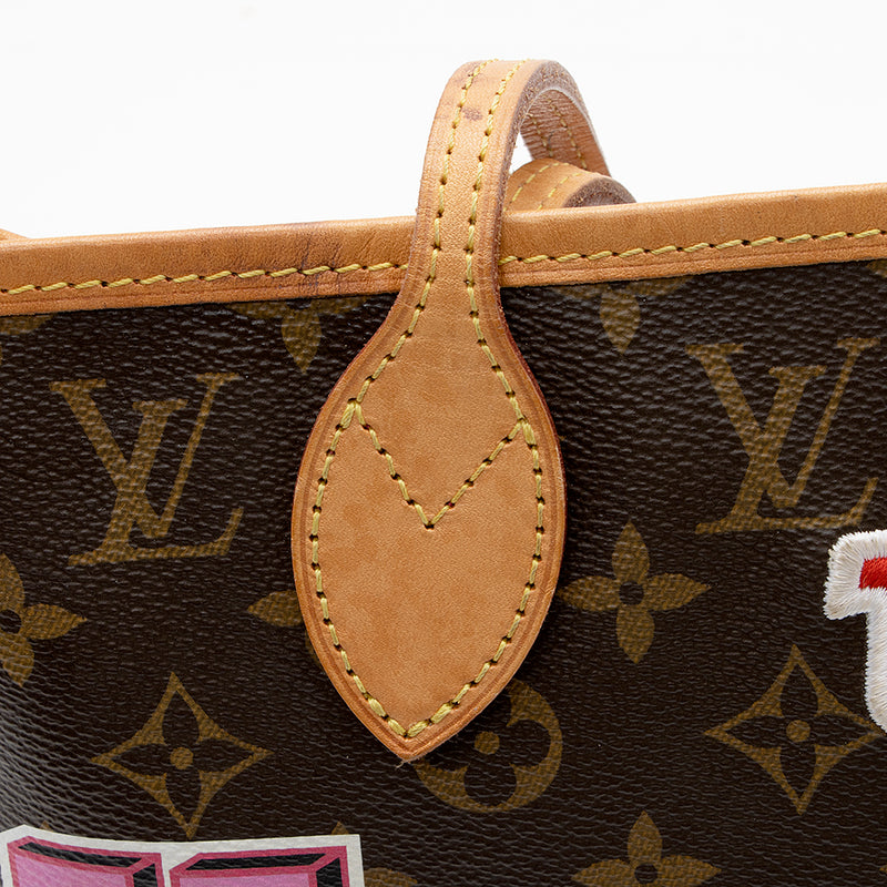 Louis Vuitton Leather LV Bag Charm (SHF-20799)