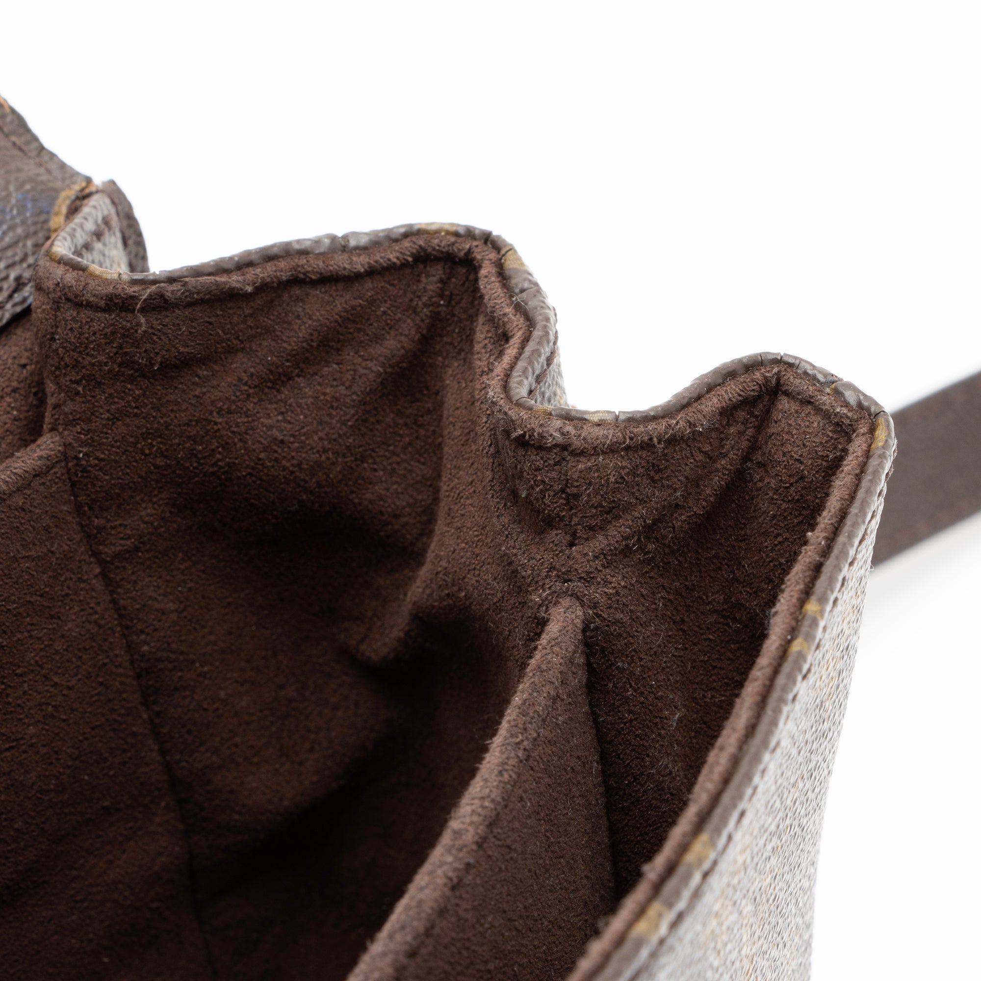 Louis Vuitton Monogram Canvas Pochette Metis Shoulder Bag (SHF-23536)