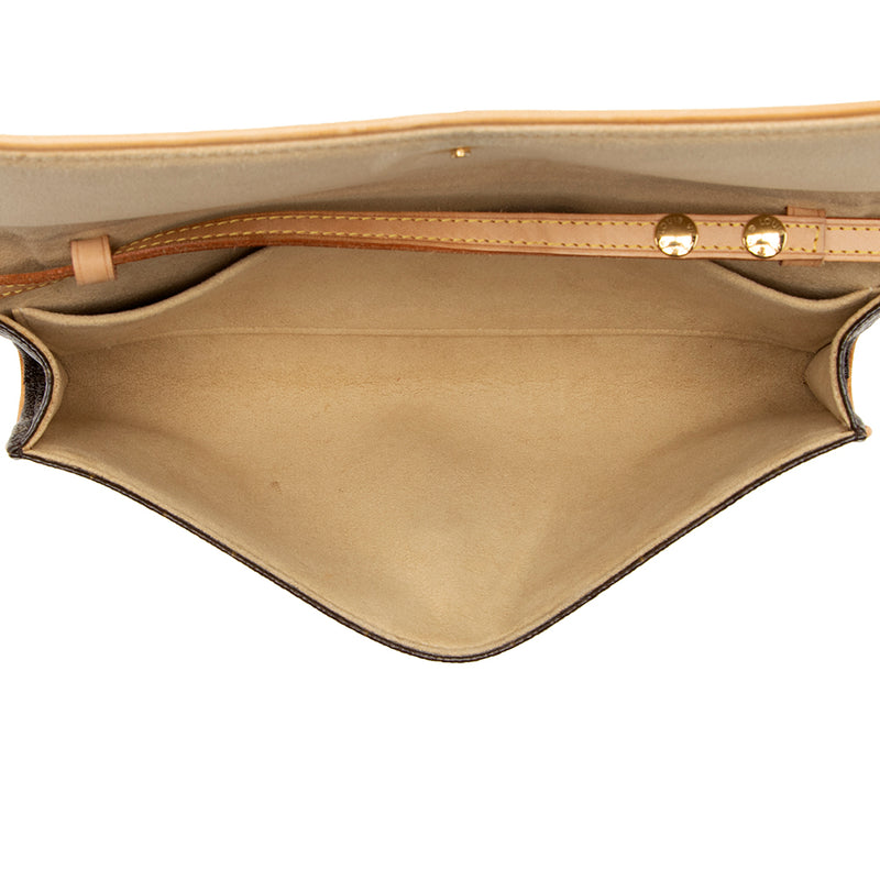 Louis Vuitton Monogram Canvas Pochette Twin GM Shoulder Bag (SHF-20315)