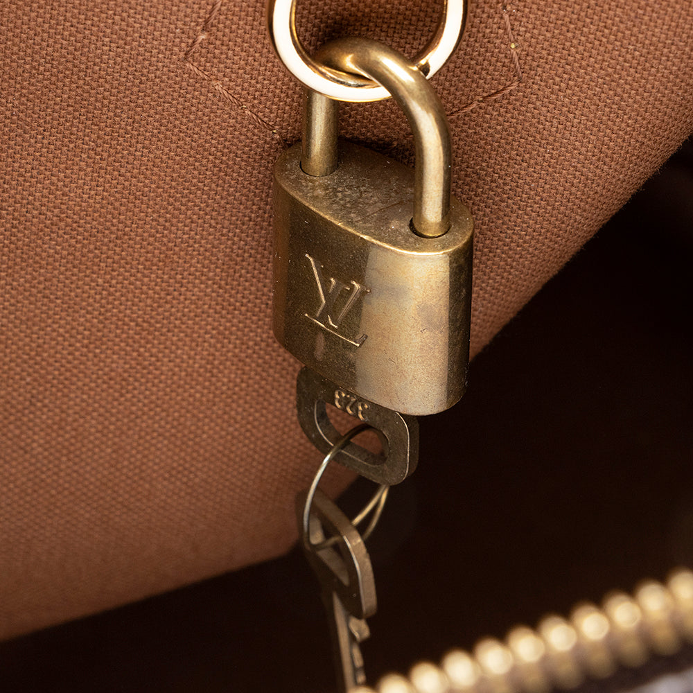 Louis Vuitton Monogram Canvas Speedy Bandouliere 30 Satchel (SHF-22058)