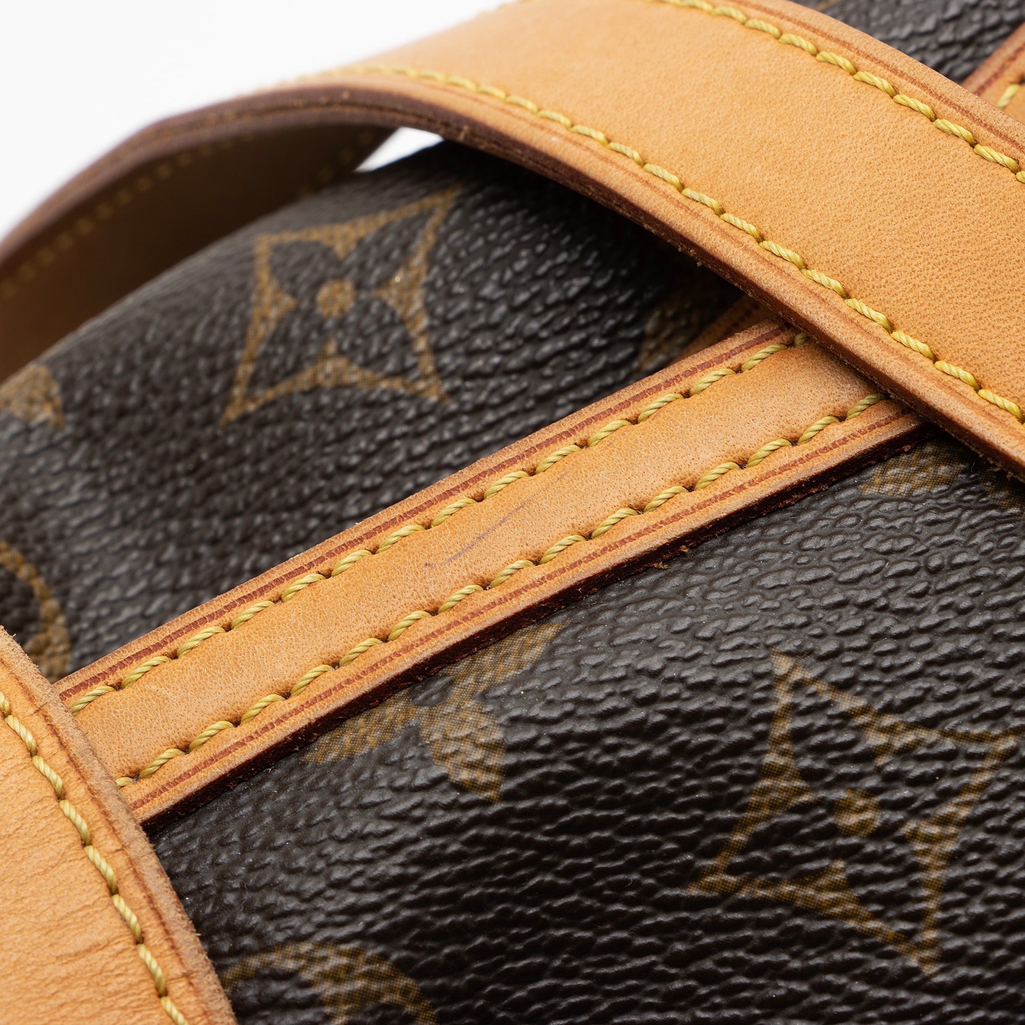 Louis Vuitton Monogram Canvas Stresa PM Shoulder Bag (SHF-BFaPWf)