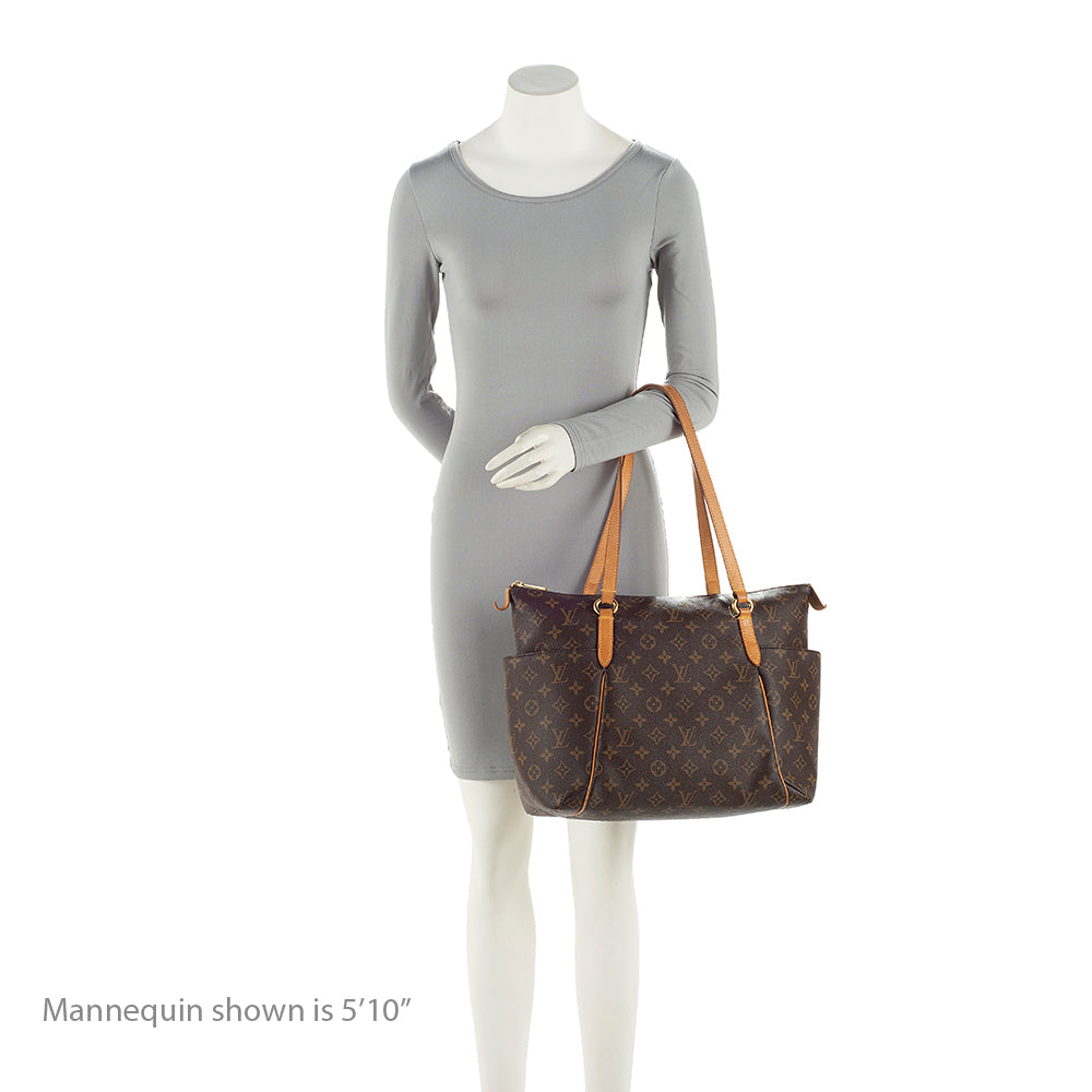 Louis Vuitton Monogram Canvas Totally MM Tote (SHF-21387)