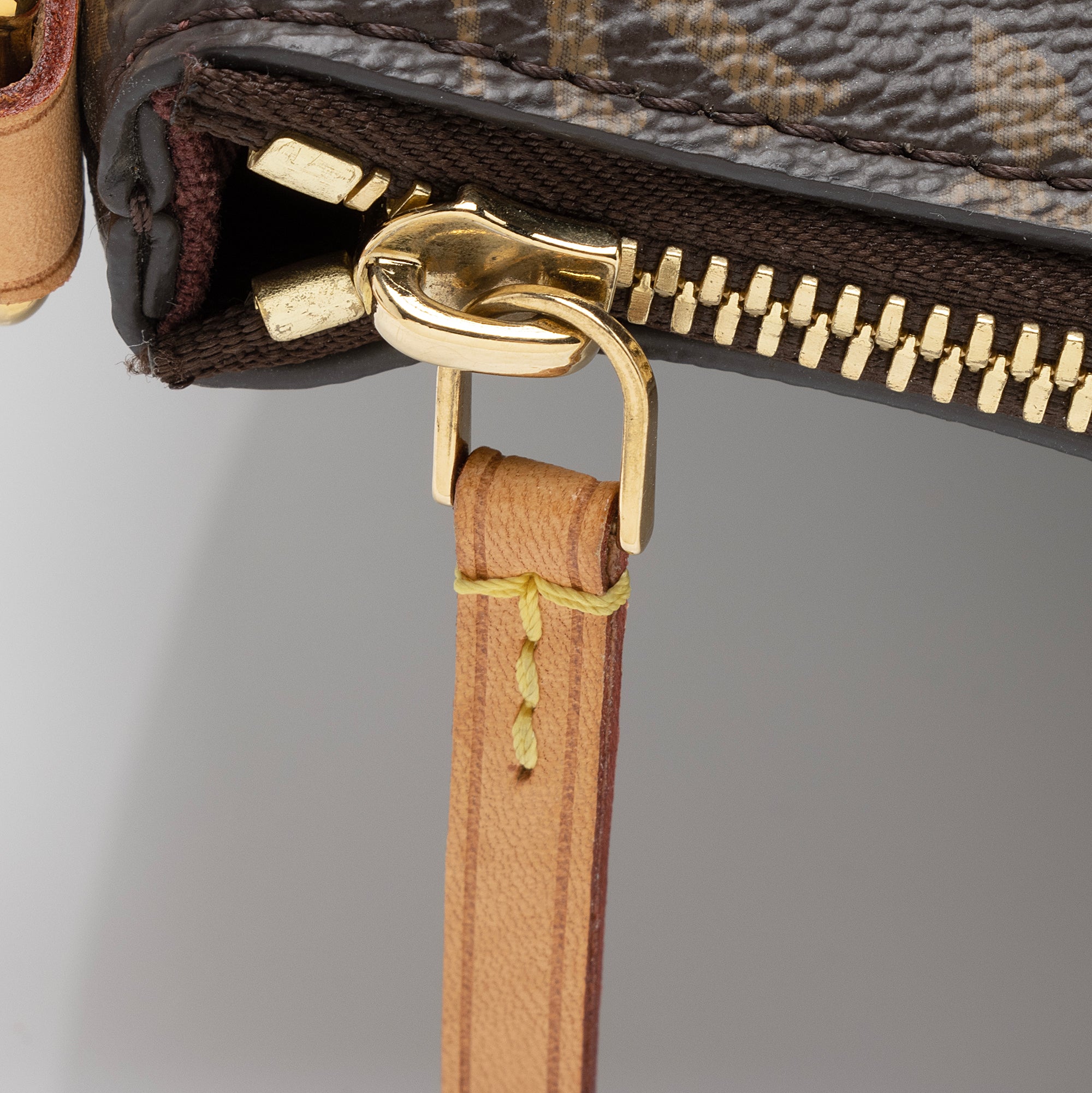 Louis Vuitton Monogram Canvas Turenne GM Satchel (SHF-7kCHKL)